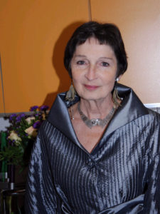 ÉLISABETH ANTEBI